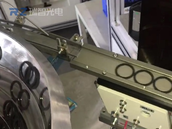 東莞視覺檢測設(shè)備廠家：如何選擇合適自己的密封圈檢測設(shè)備？